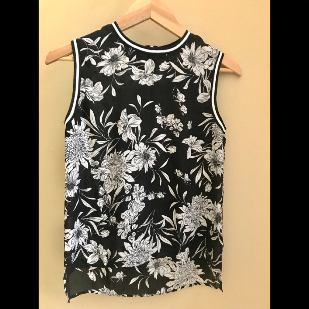 Glamorous sleeveless top